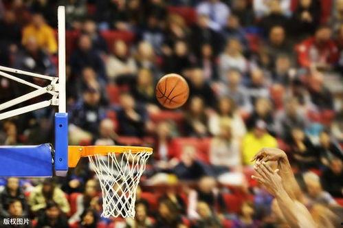 NBA最新爆料,球星转会风云再起，新赛季格局或将重塑！”  第3张