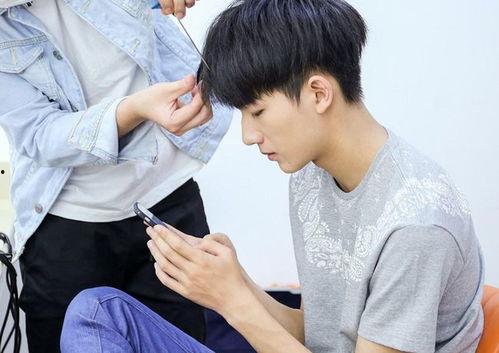 李宏毅最新爆料视频大全,揭秘娱乐圈幕后真相 第3张 李宏毅最新爆料视频大全,揭秘娱乐圈幕后真相 第3张