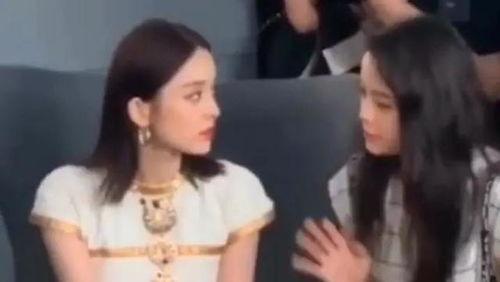 吃瓜爆料男女朋友视频,吃瓜群众揭秘情侣甜蜜视频幕后故事 第2张 吃瓜爆料男女朋友视频,吃瓜群众揭秘情侣甜蜜视频幕后故事 第2张