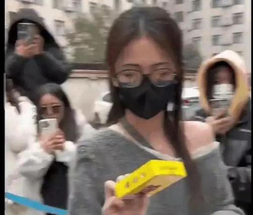 小三吃瓜爆料是真的吗视频,真相还是炒作？  第2张