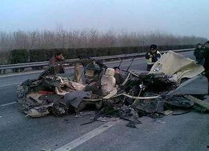 进贤车祸学生爆料新闻报道,悲剧瞬间，校园安全警钟长鸣  第3张