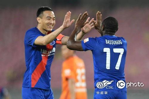 足坛名记爆料视频大全最新,揭秘足球圈幕后故事与精彩瞬间  第2张